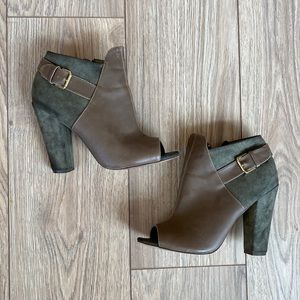 Micheal Antonio Two tone peep toe heeled booties.  Size 8.5